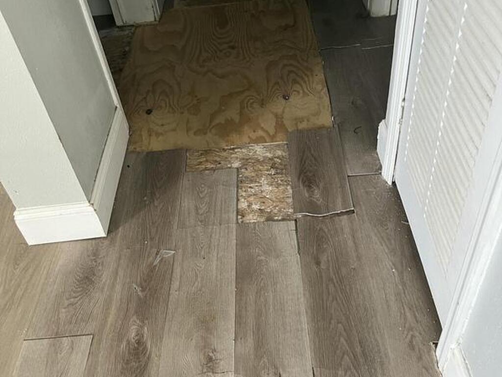 335 Saint Charles Avenue, Merritt Island, FL 32953