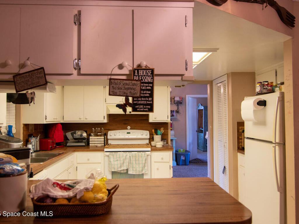 2618 Watkins Drive, Melbourne, FL 32901