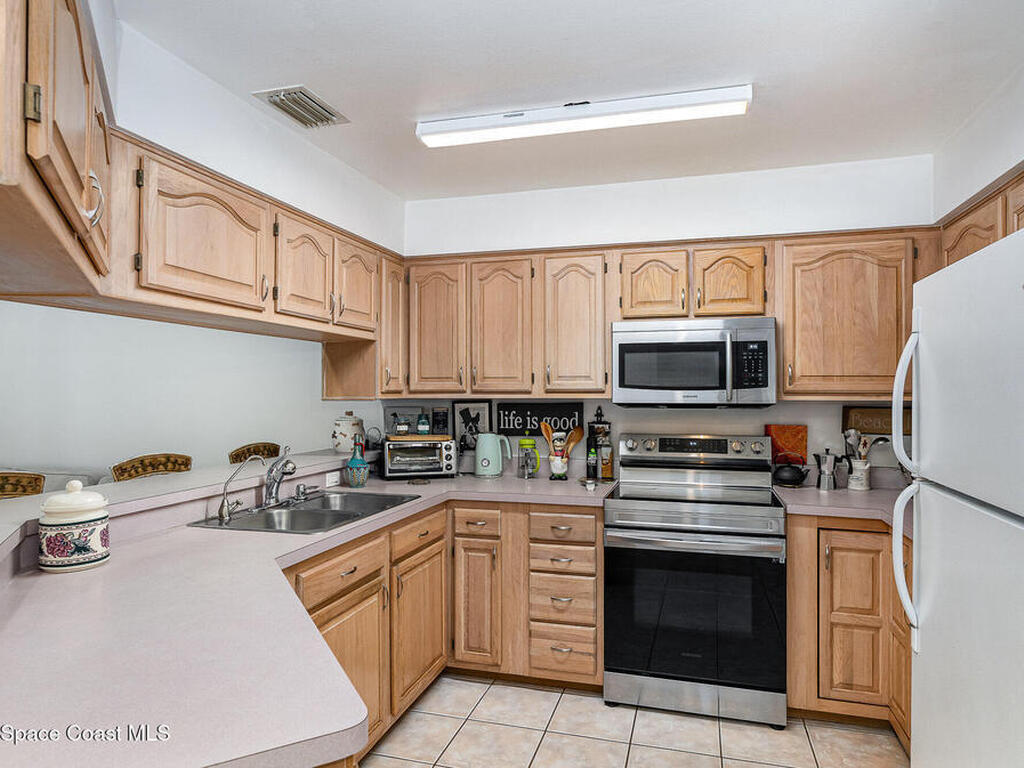 118 Casseekee Trail, Melbourne Beach, FL 32951