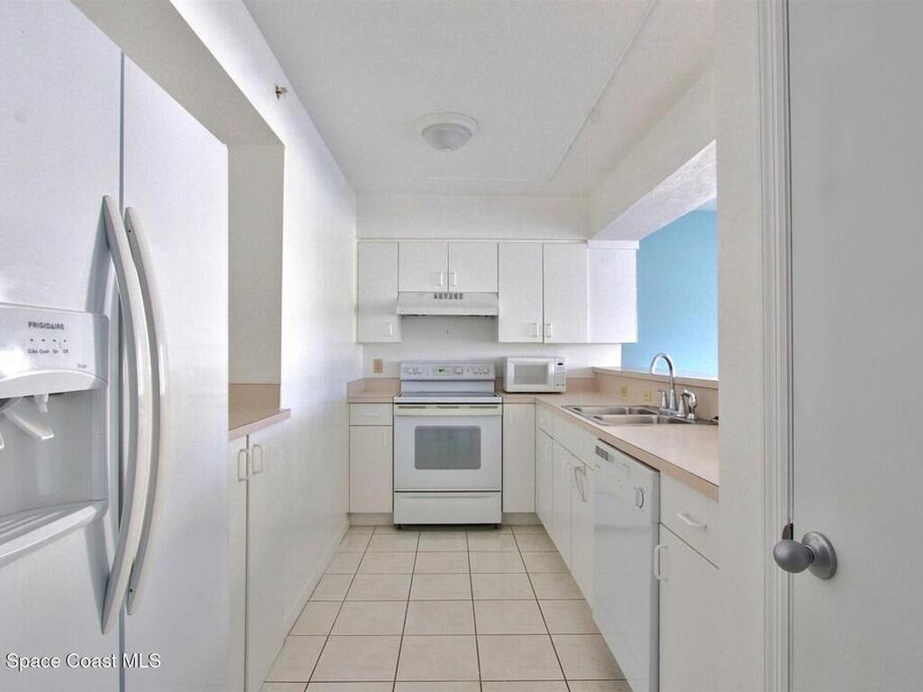 1420 Huntington Lane, Rockledge, FL 32955