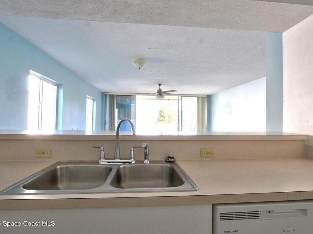 1420 Huntington Lane, Rockledge, FL 32955