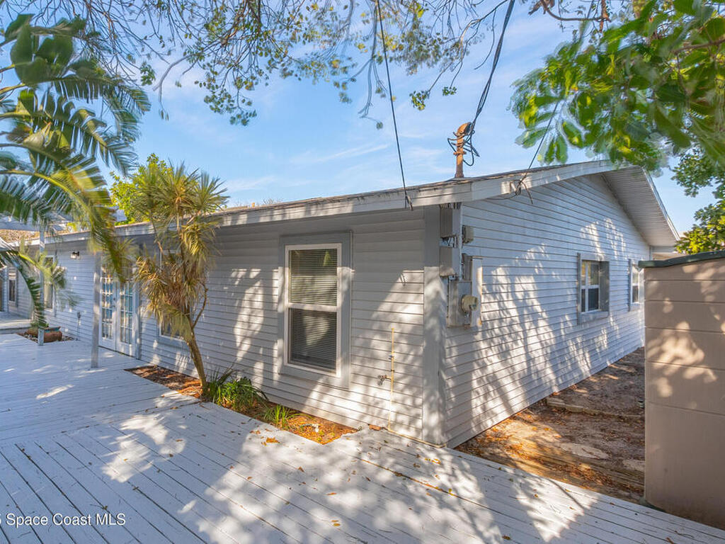 200 Jason Court, Satellite Beach, FL 32937