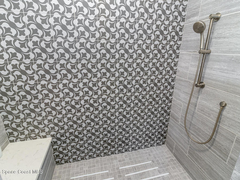 1300 Mayflower Avenue, Melbourne, FL 32940