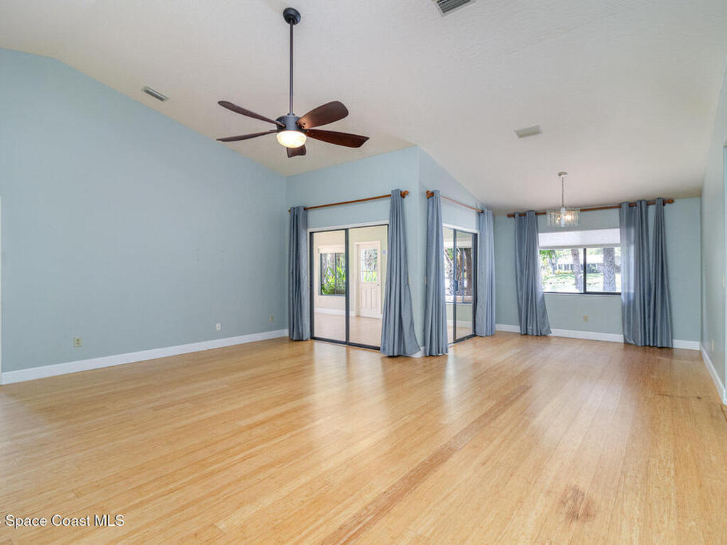 1300 Mayflower Avenue, Melbourne, FL 32940