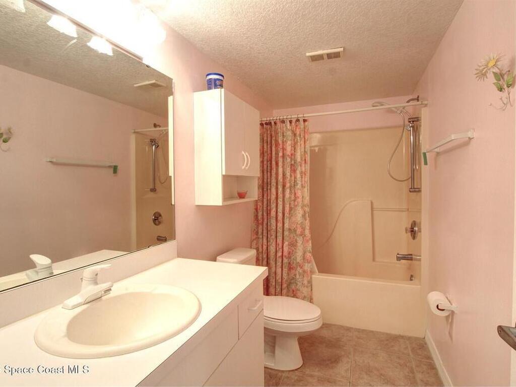 1420 Huntington Lane, Rockledge, FL 32955