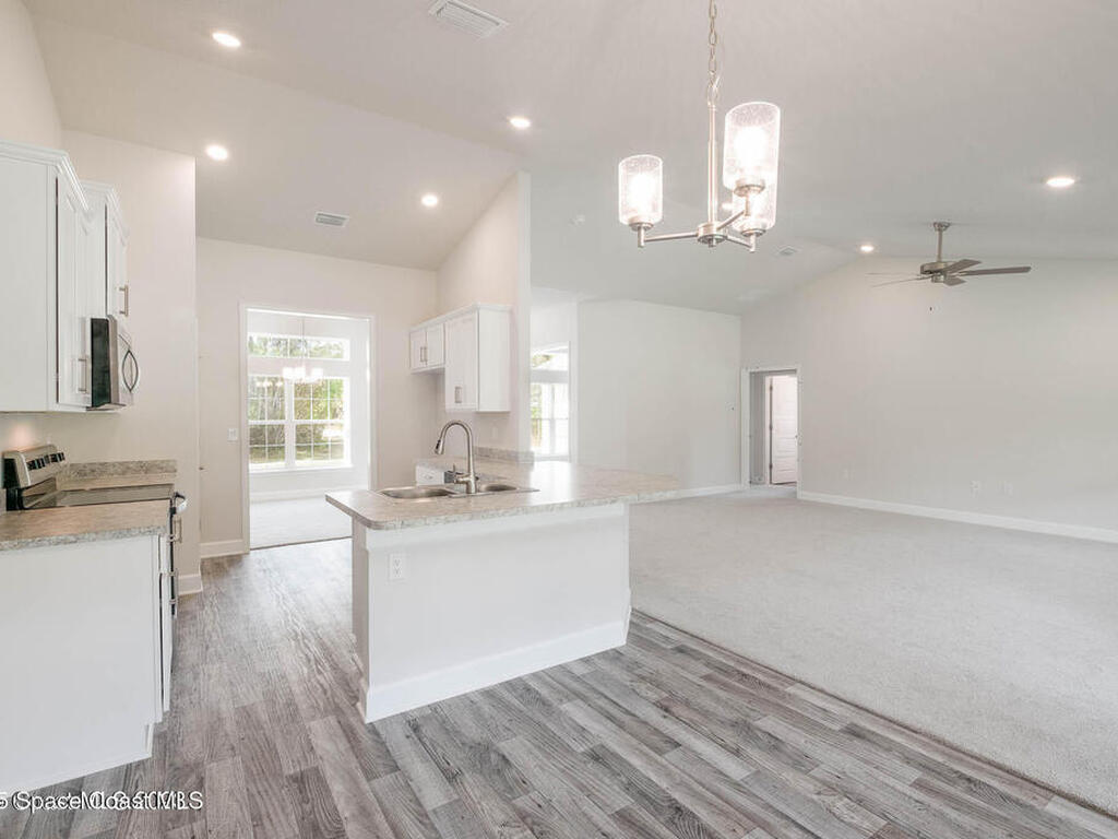 517 Winer Avenue, Palm Bay, FL 32908