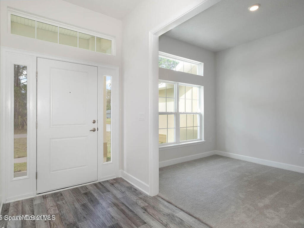 517 Winer Avenue, Palm Bay, FL 32908