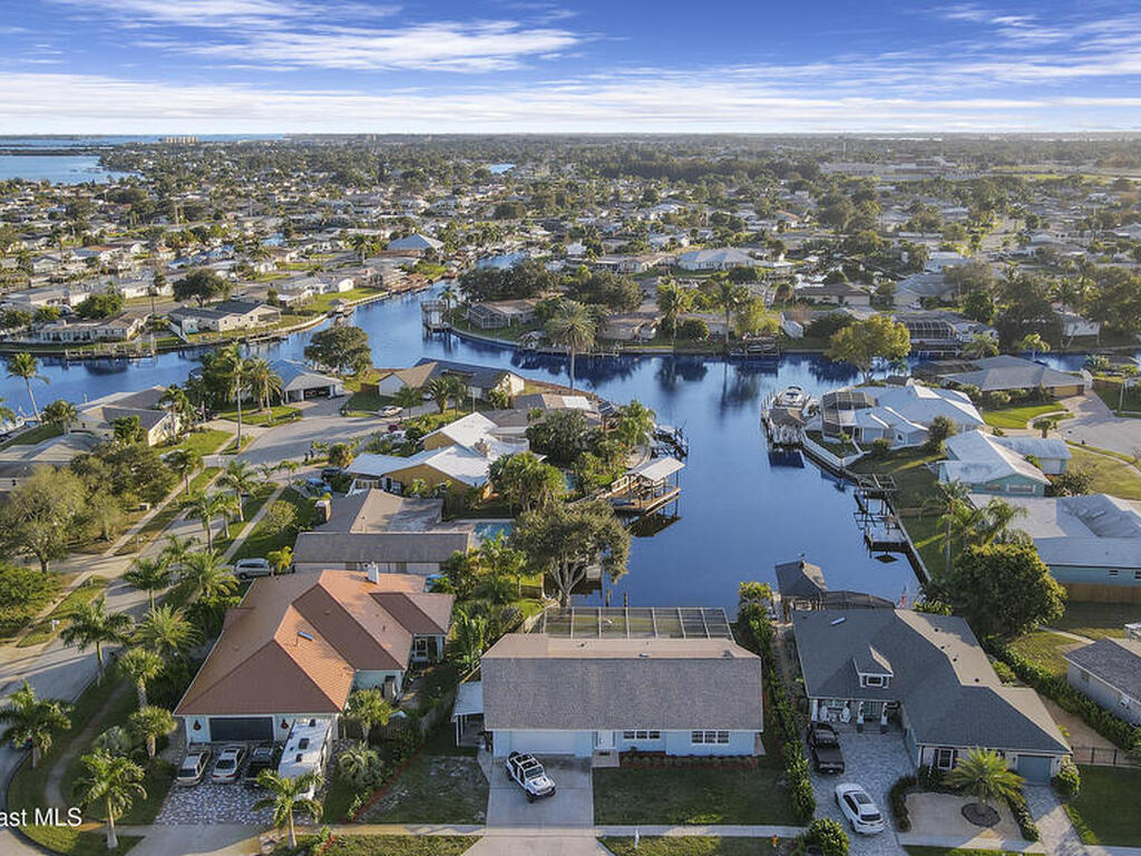 315 Inlet Inlet Avenue, Merritt Island, FL 32953