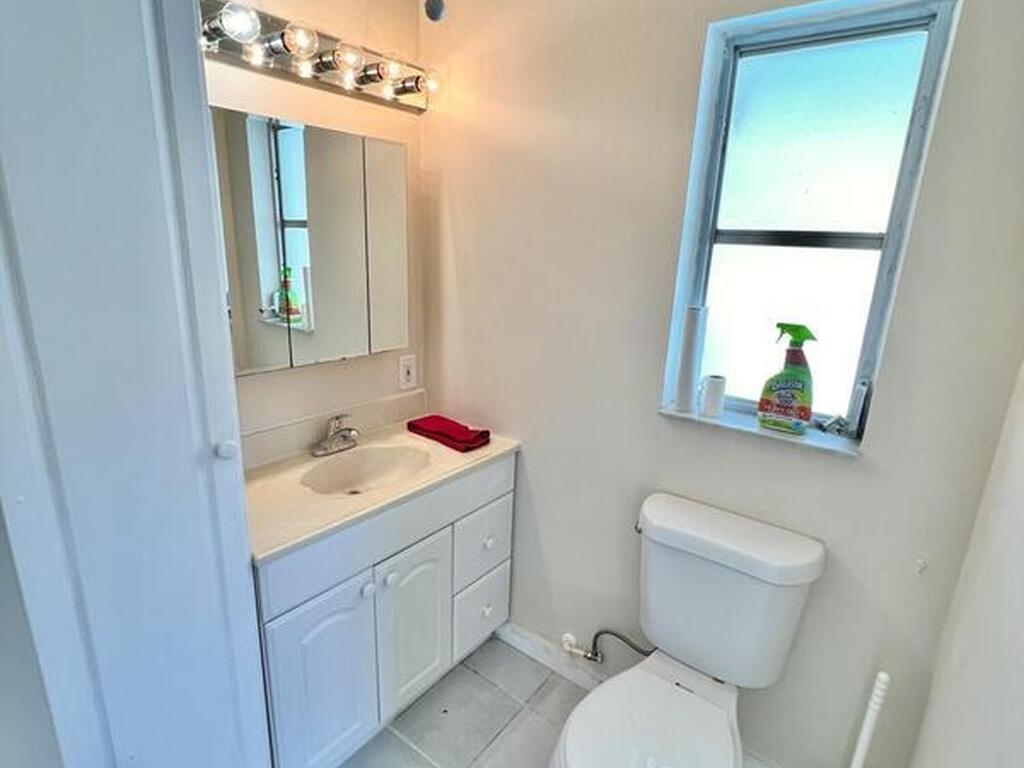 450 Patrick Avenue, Merritt Island, FL 32953