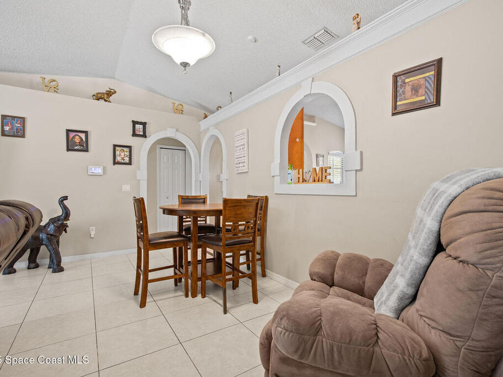 2977 Sebastian Lane, Melbourne, FL 32935