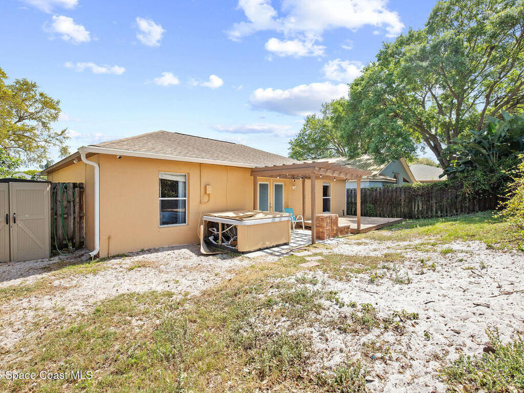 2977 Sebastian Lane, Melbourne, FL 32935