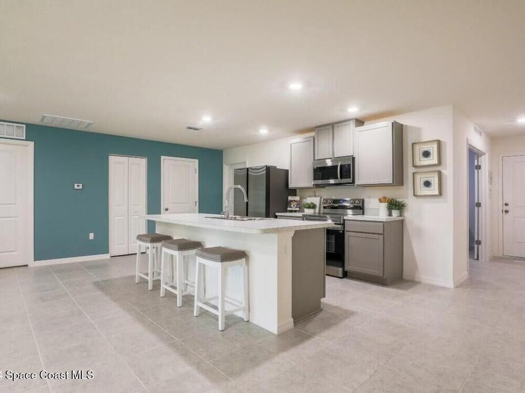 1970 Basinger Avenue, Palm Bay, FL 32908