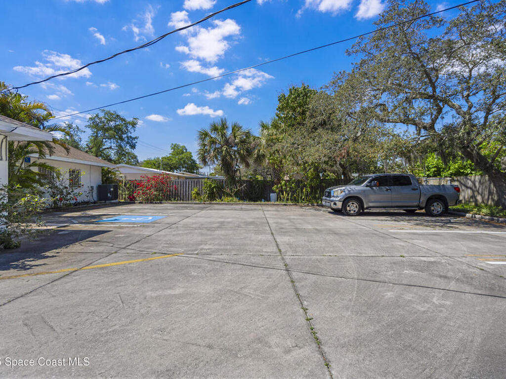 834 Sarno Road, Melbourne, FL 32935