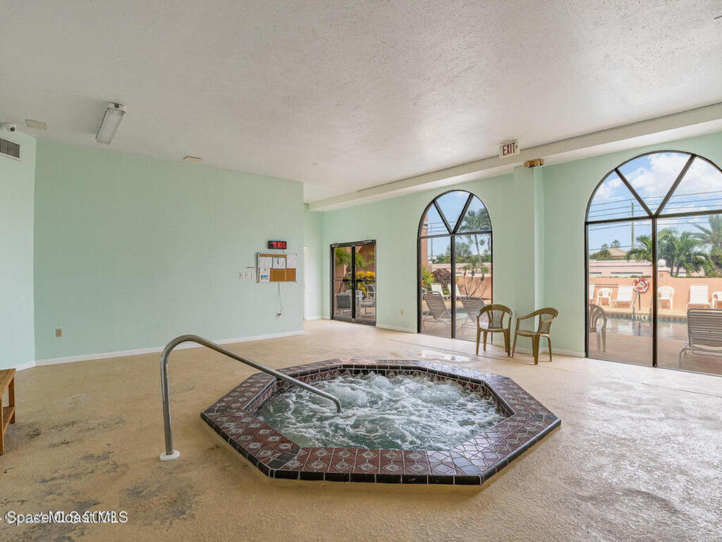 754 S Orlando Avenue, Cocoa Beach, FL 32931