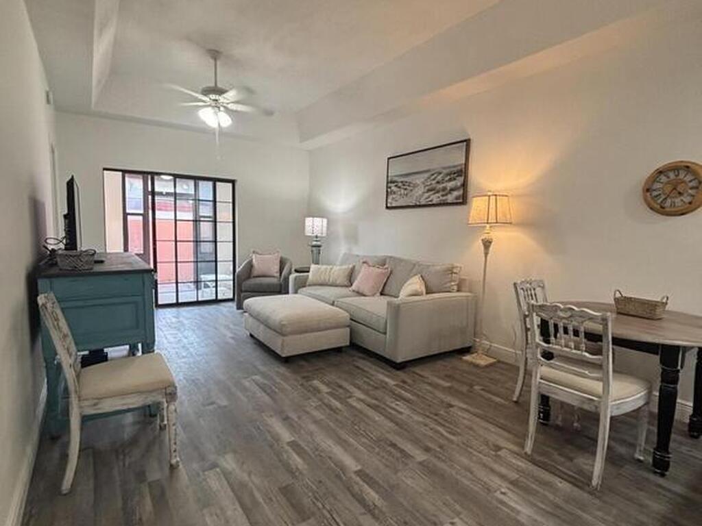 754 S Orlando Avenue, Cocoa Beach, FL 32931