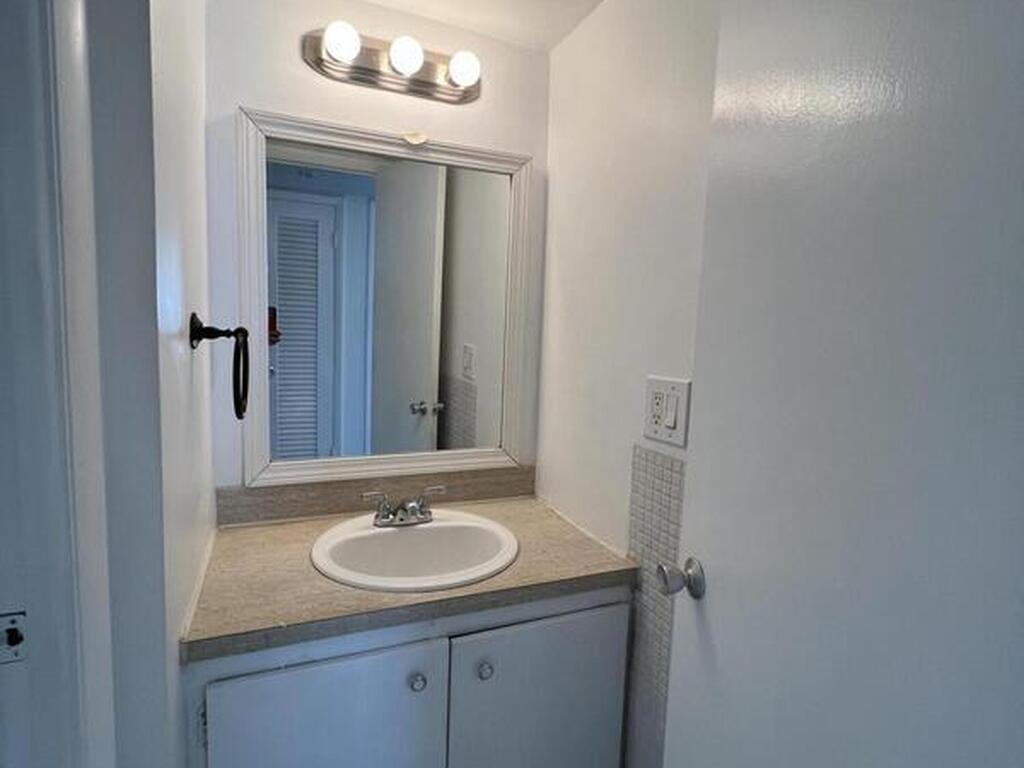 223 Columbia Drive, Cape Canaveral, FL 32920