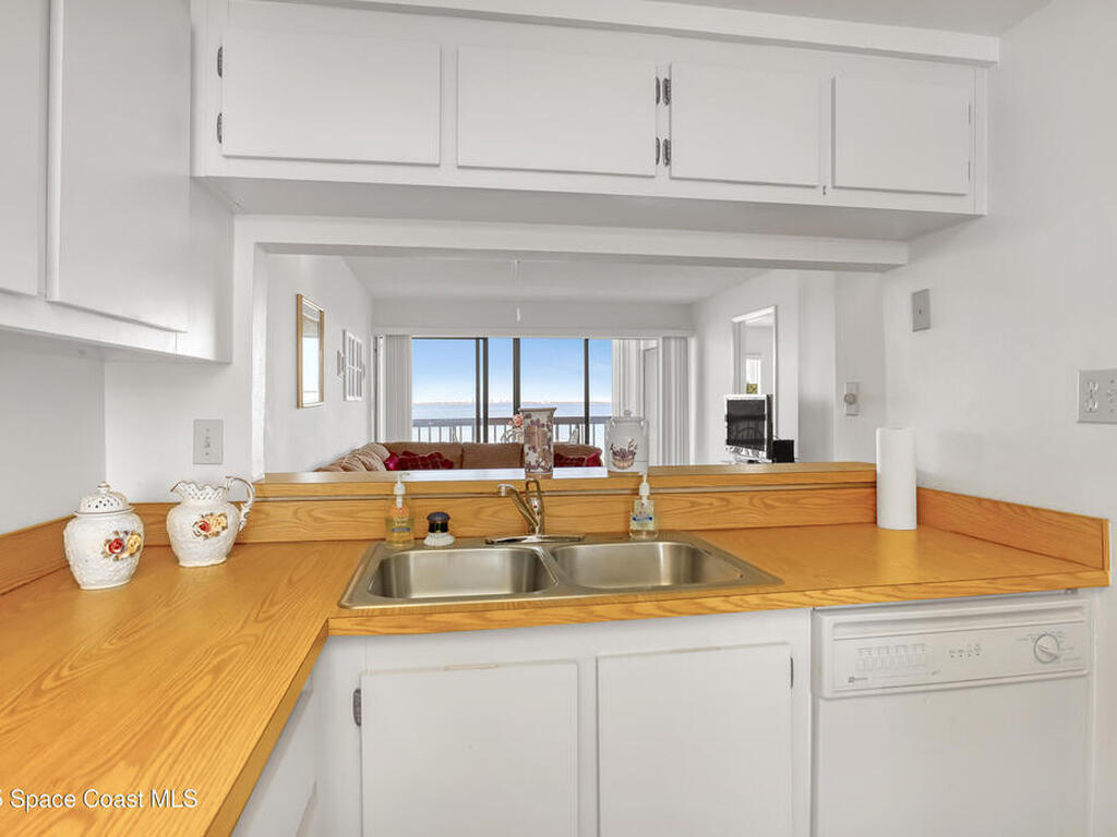 2465 S Washington Avenue, Titusville, FL 32780