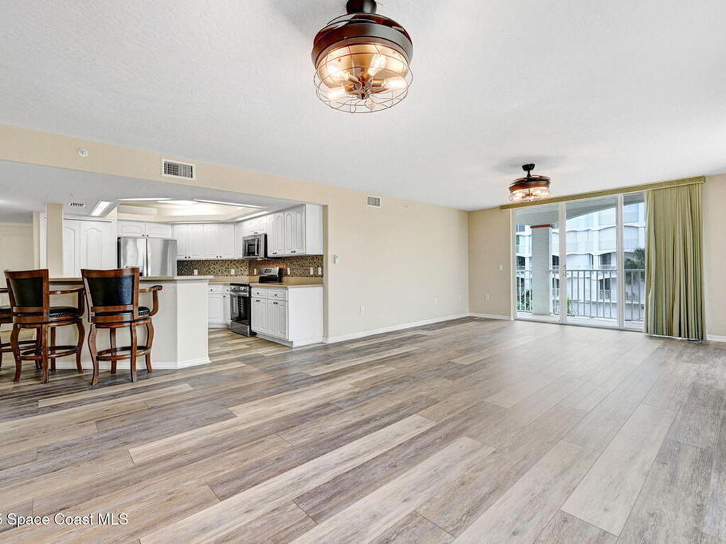 821 Del Rio Way, Merritt Island, FL 32953