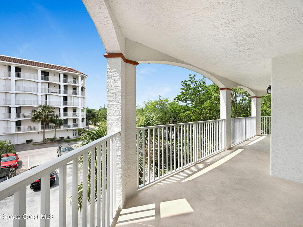 821 Del Rio Way, Merritt Island, FL 32953