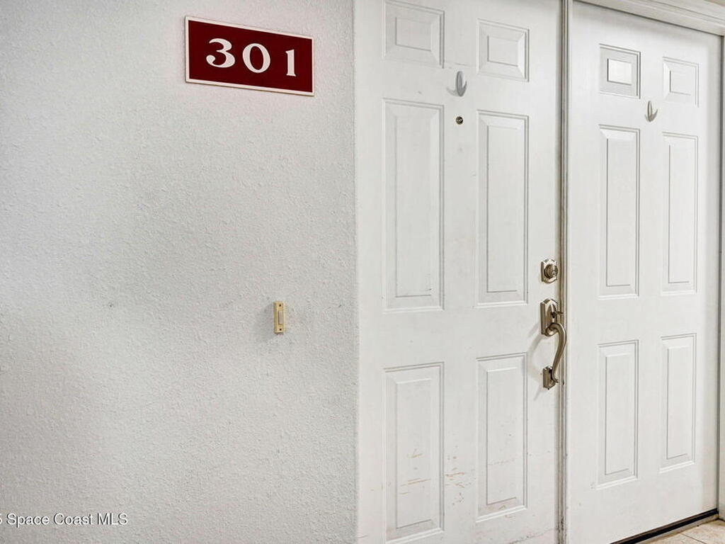 821 Del Rio Way, Merritt Island, FL 32953