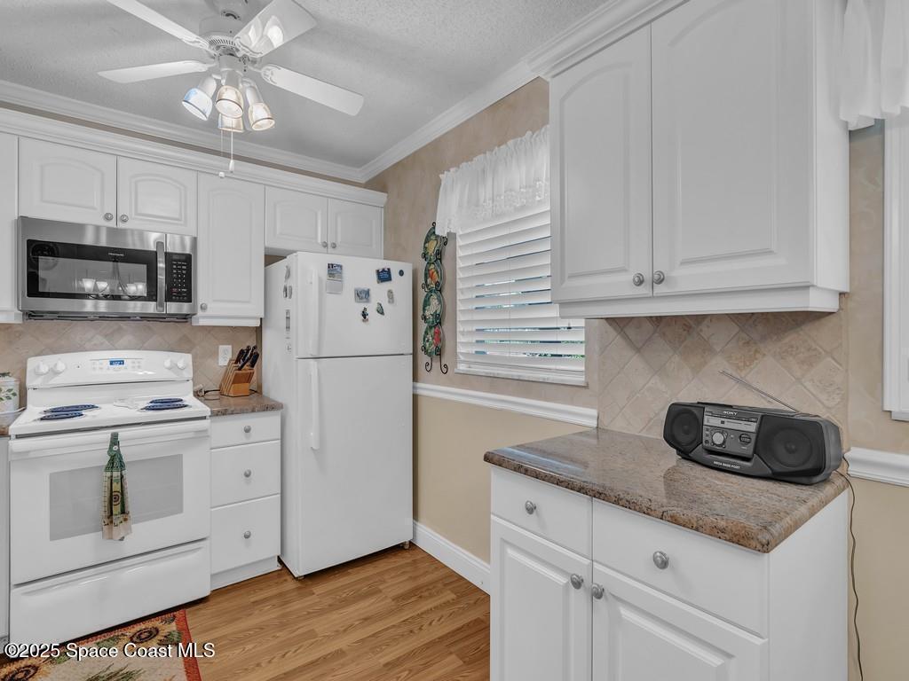 8 Vista Palm Lane, Vero Beach, FL 32962