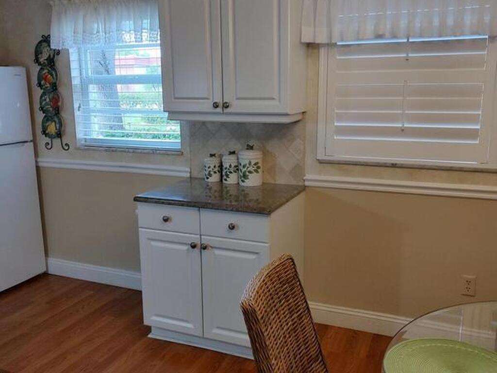 8 Vista Palm Lane, Vero Beach, FL 32962