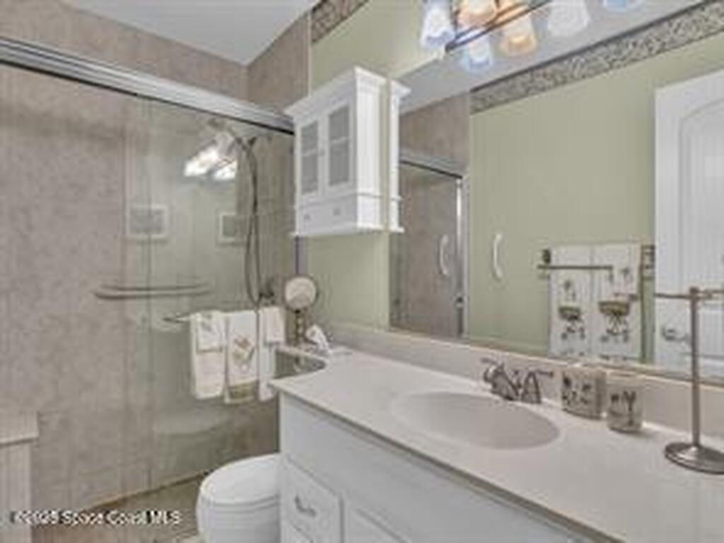 8 Vista Palm Lane, Vero Beach, FL 32962