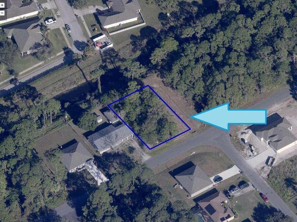 865 Redrock Street, Palm Bay, FL 32909