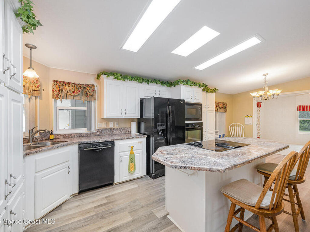 365 Outer Drive, Cocoa, FL 32926