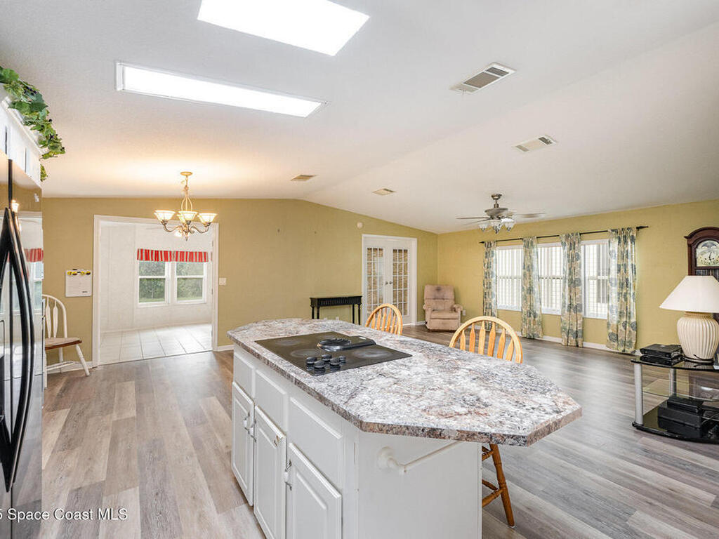 365 Outer Drive, Cocoa, FL 32926