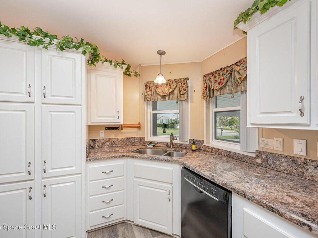 365 Outer Drive, Cocoa, FL 32926