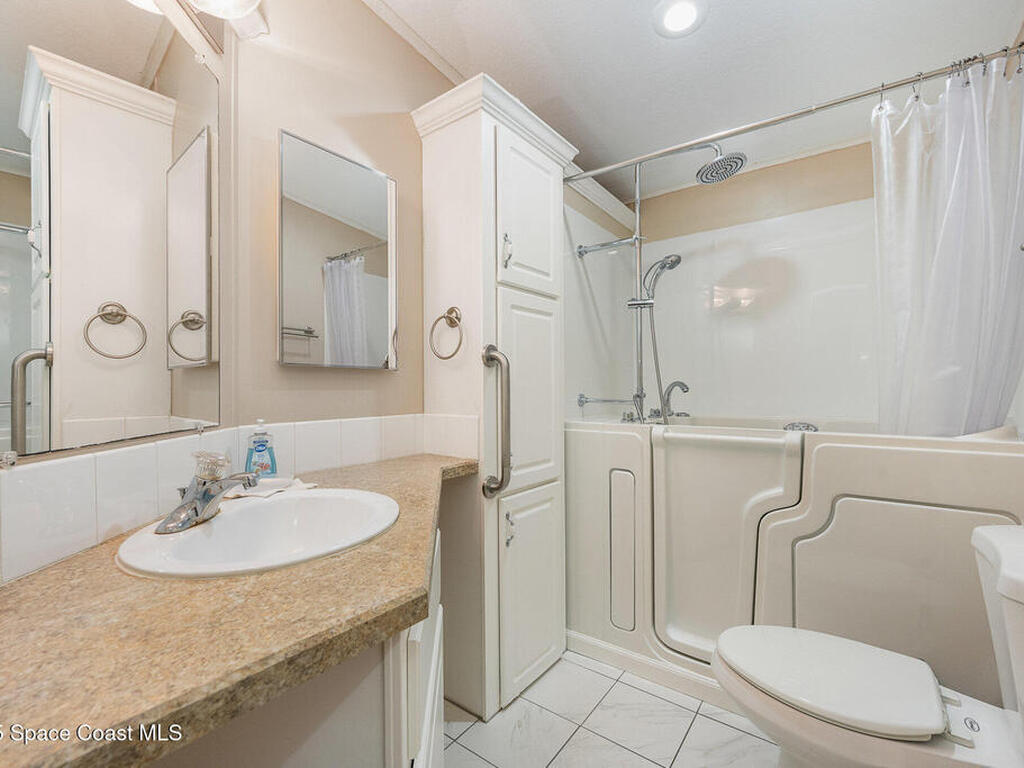 365 Outer Drive, Cocoa, FL 32926