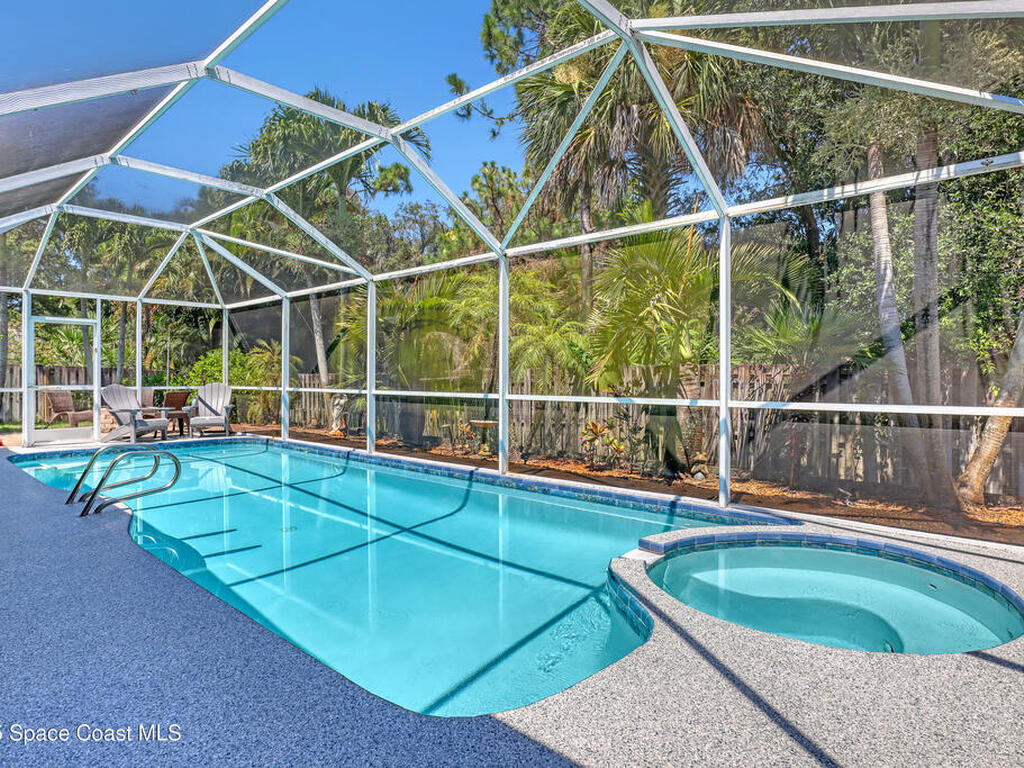 3033 Forest Creek Drive, Melbourne, FL 32901