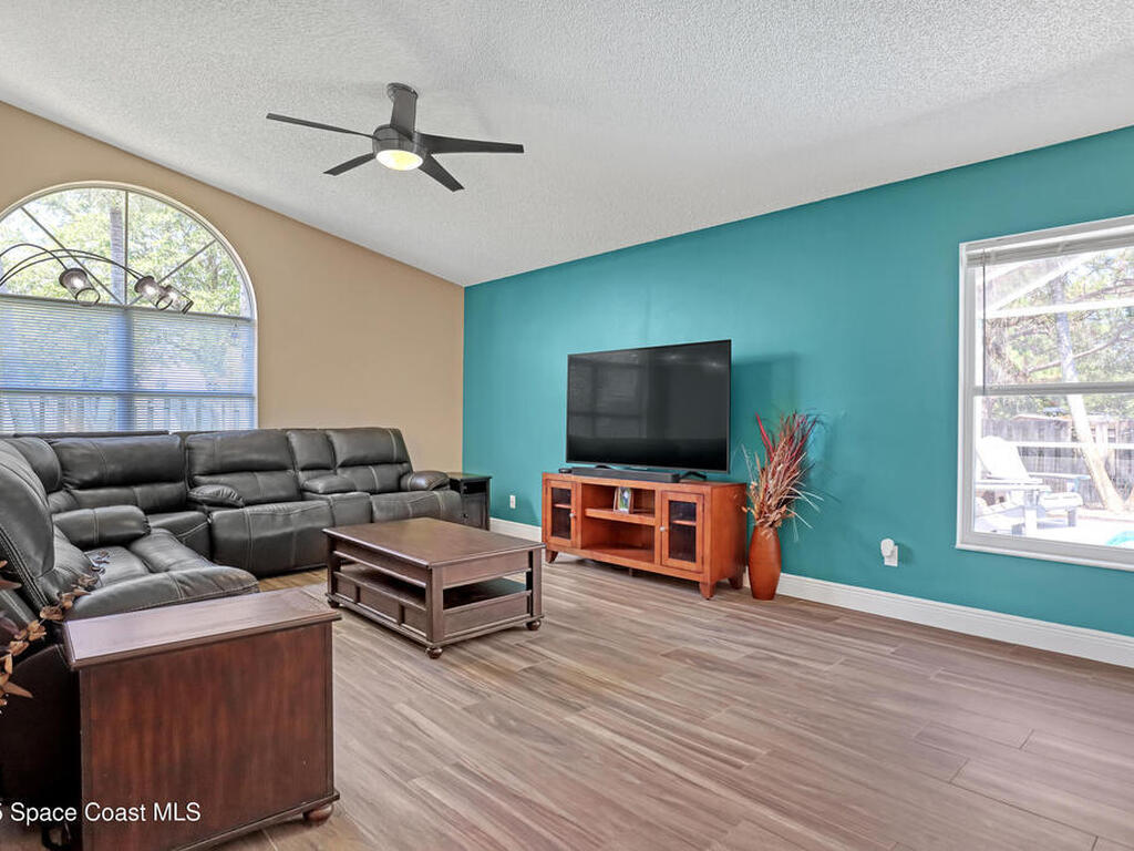 3033 Forest Creek Drive, Melbourne, FL 32901