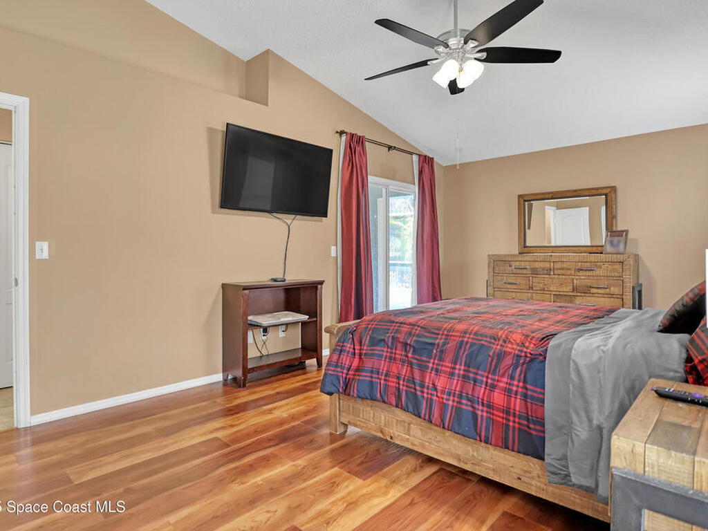 3033 Forest Creek Drive, Melbourne, FL 32901