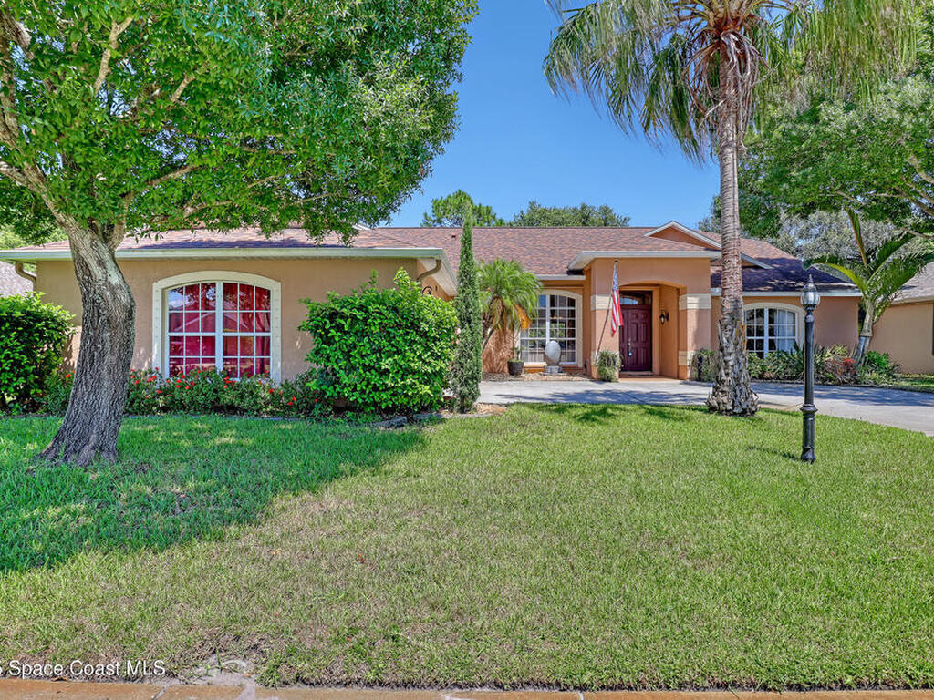 3033 Forest Creek Drive, Melbourne, FL 32901