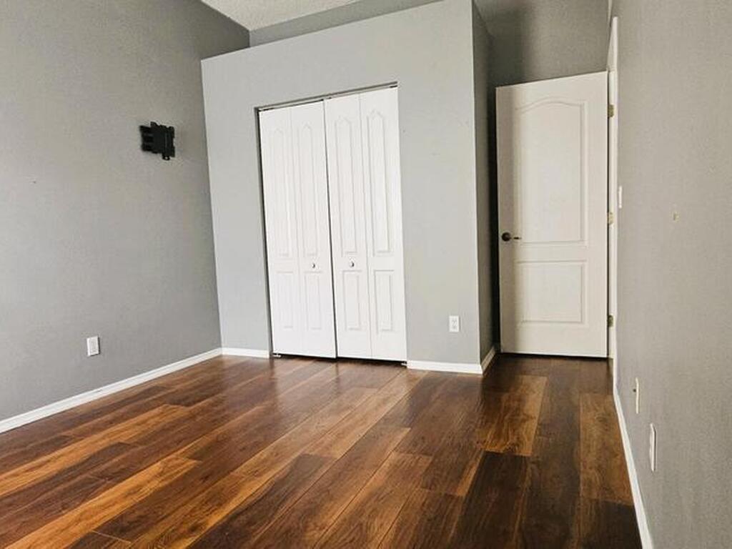 3033 Forest Creek Drive, Melbourne, FL 32901