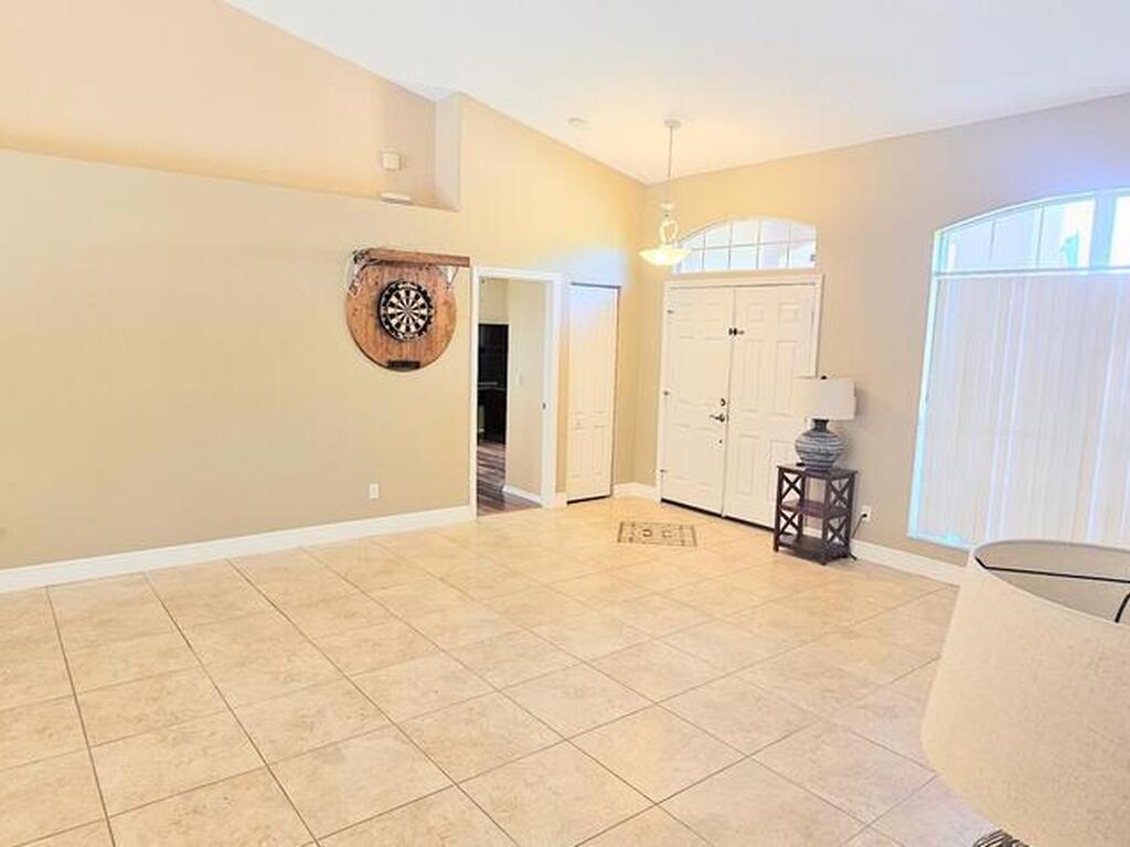 3033 Forest Creek Drive, Melbourne, FL 32901