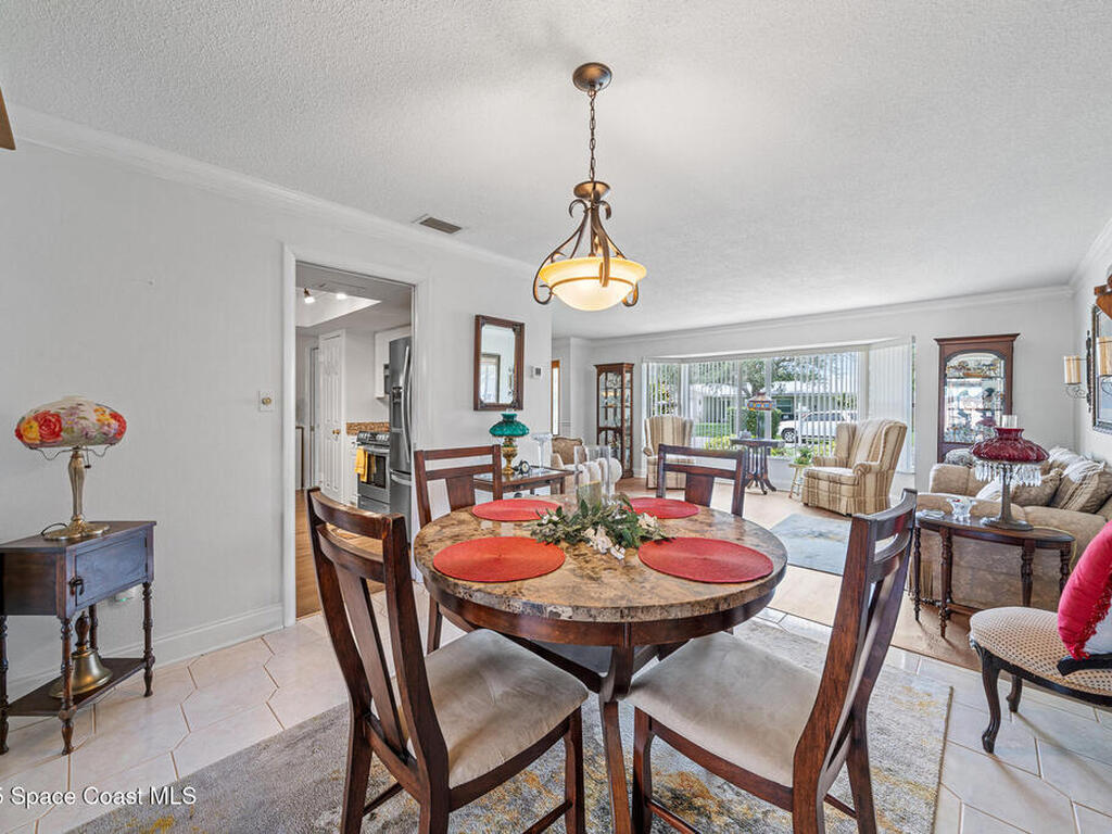 445 Park Avenue, Satellite Beach, FL 32937