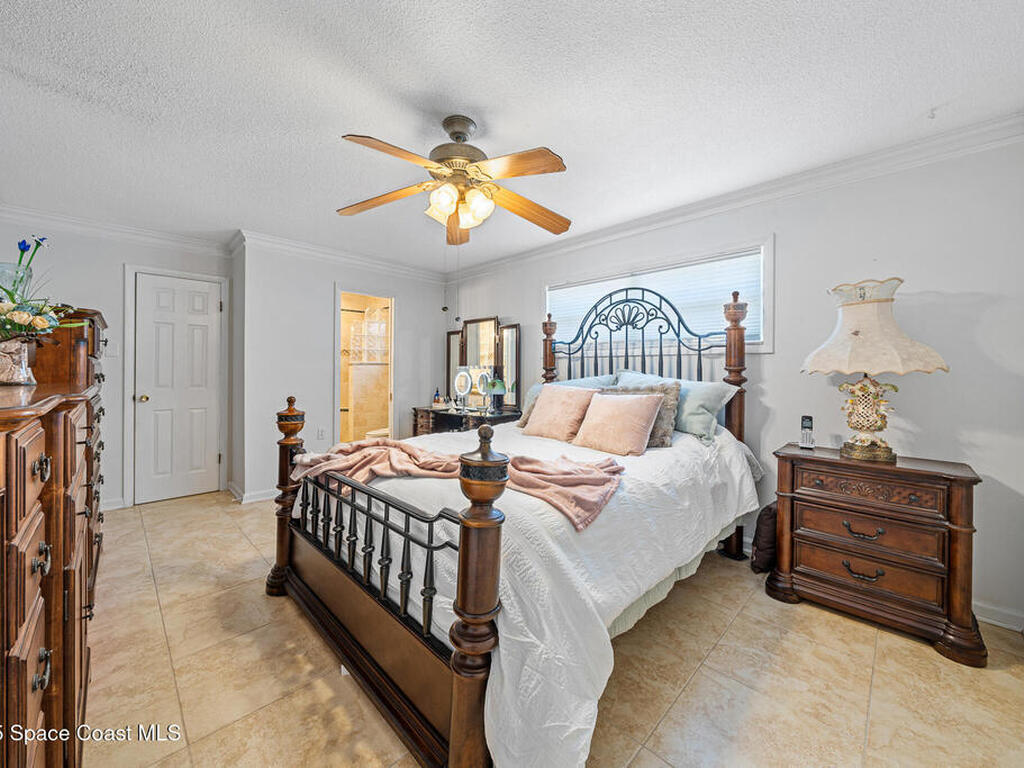 445 Park Avenue, Satellite Beach, FL 32937