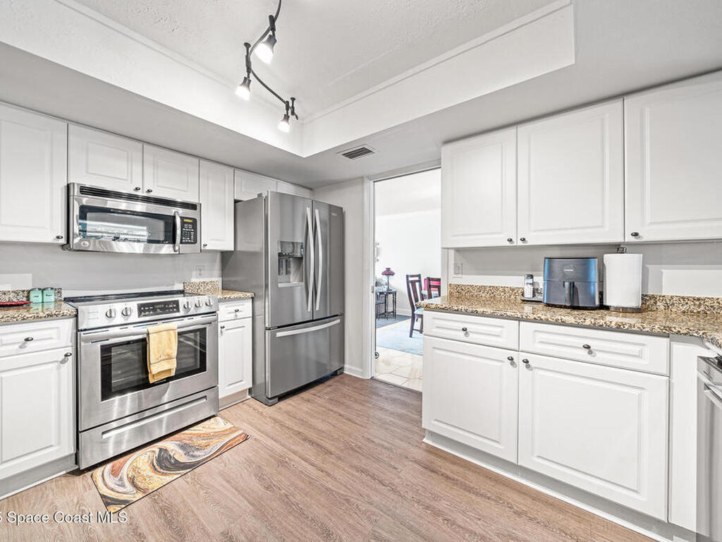 445 Park Avenue, Satellite Beach, FL 32937