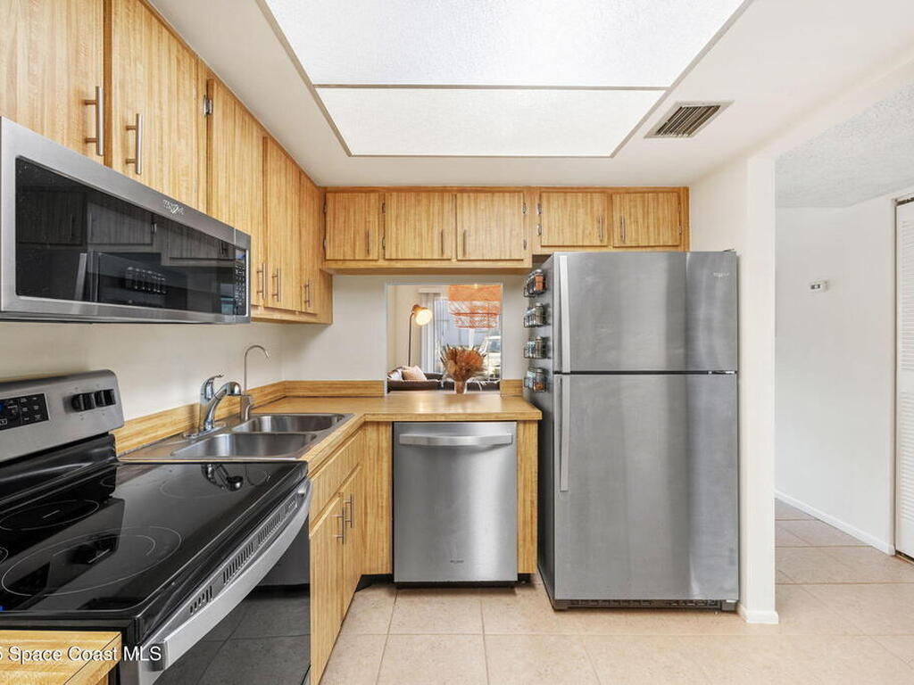 3025 Thrush Drive, Melbourne, FL 32935