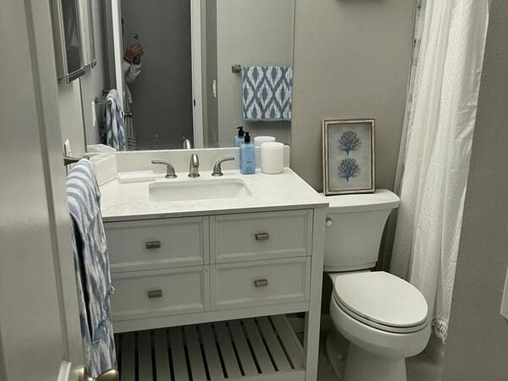 1668 Clover Circle, Melbourne, FL 32935