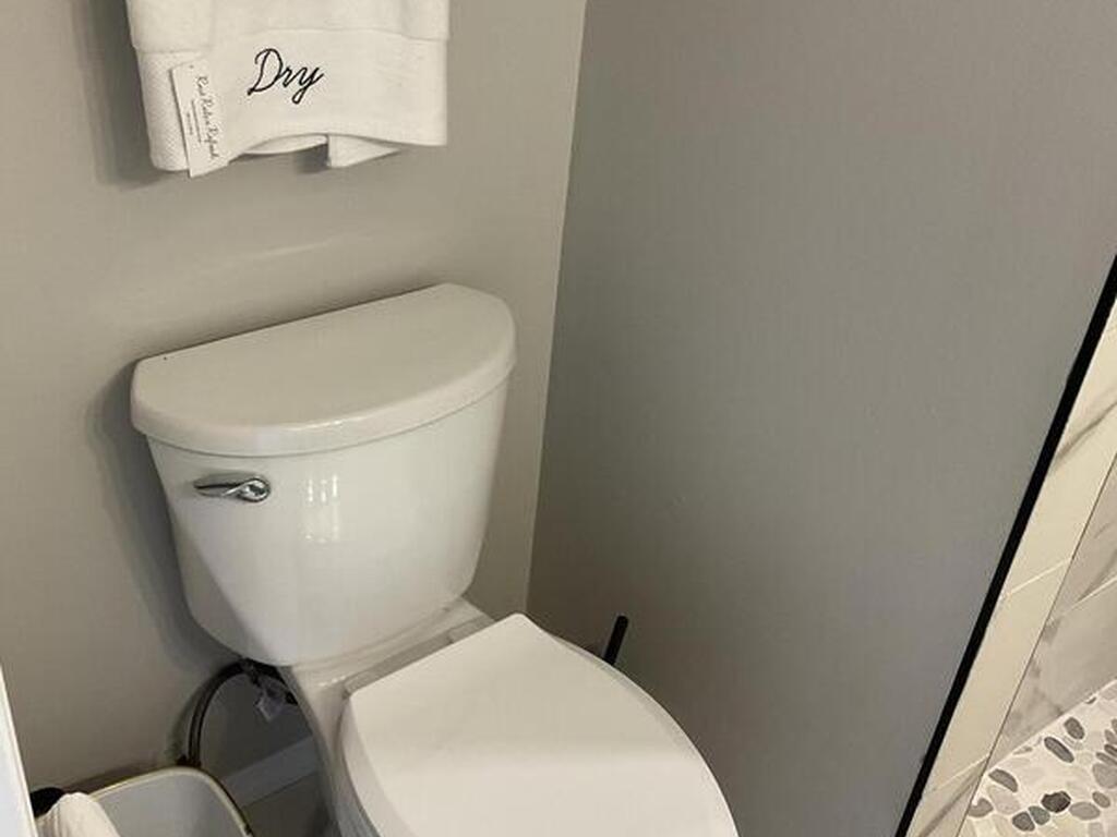 1668 Clover Circle, Melbourne, FL 32935