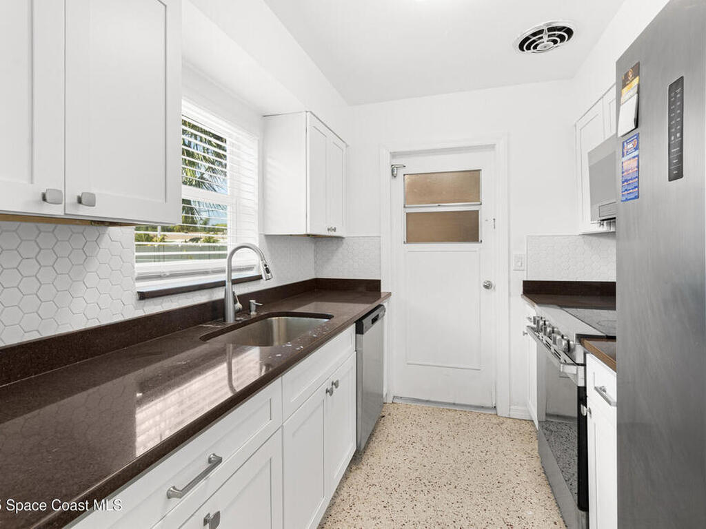 407 Bunker Street, Melbourne, FL 32901