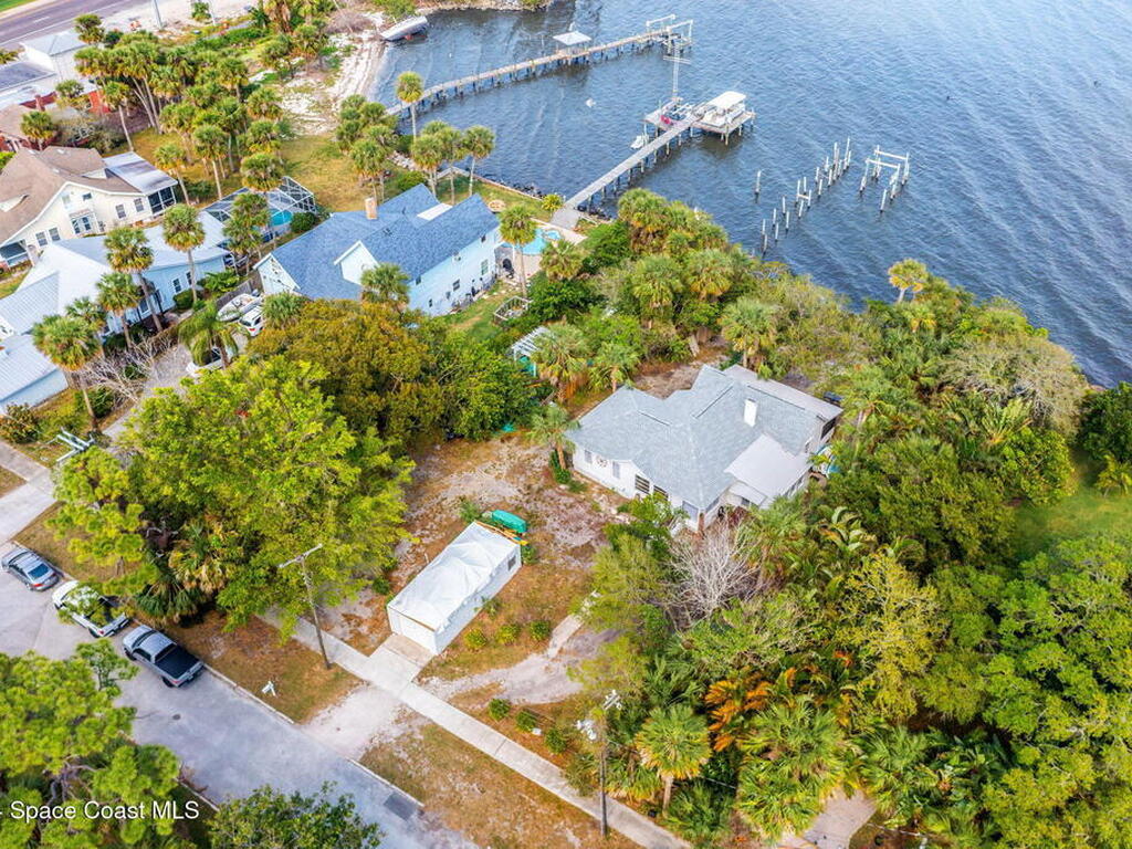 1365 Pineapple Avenue, Melbourne, FL 32935