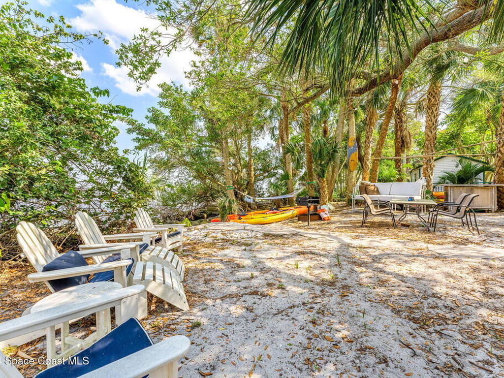 1365 Pineapple Avenue, Melbourne, FL 32935