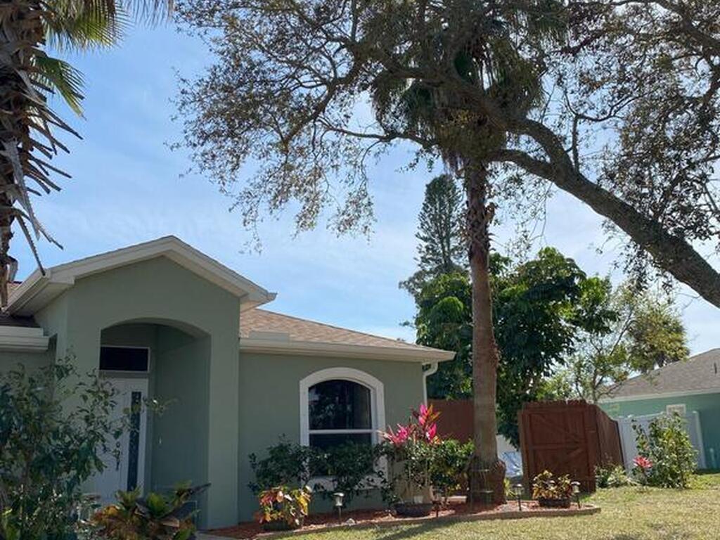 1785 Orris Avenue, Merritt Island, FL 32952