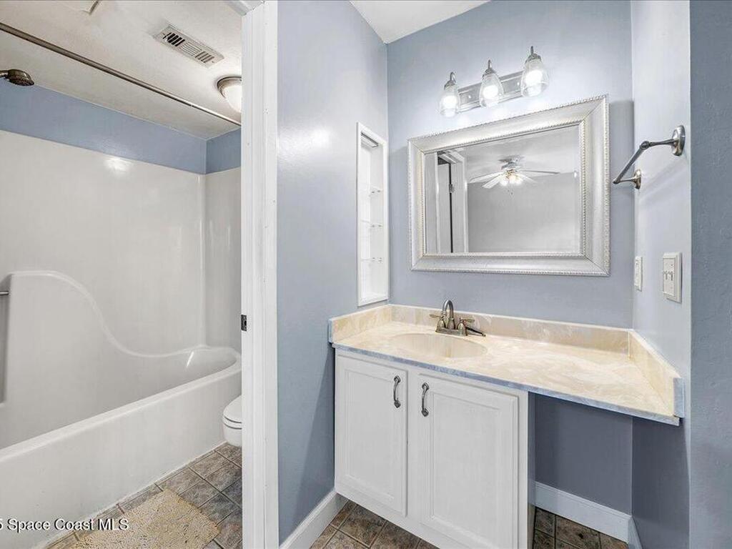 7817 Shadowood Drive, Melbourne, FL 32904