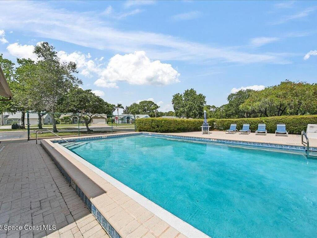 7817 Shadowood Drive, Melbourne, FL 32904